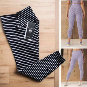 NWT GLYDER (XXS) FARTHER 7/8 Blk/White Striped Hard to Find Leggings